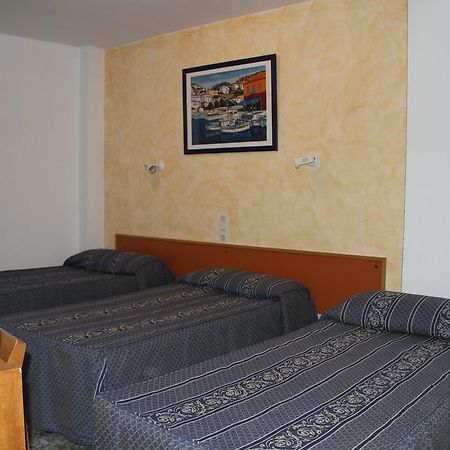 Hostal Mengual Gandía Dış mekan fotoğraf