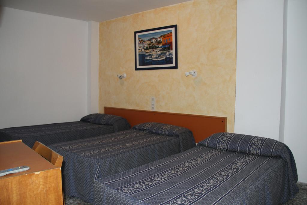 Hostal Mengual Gandía Dış mekan fotoğraf